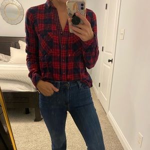 EUC small skies are blue button down